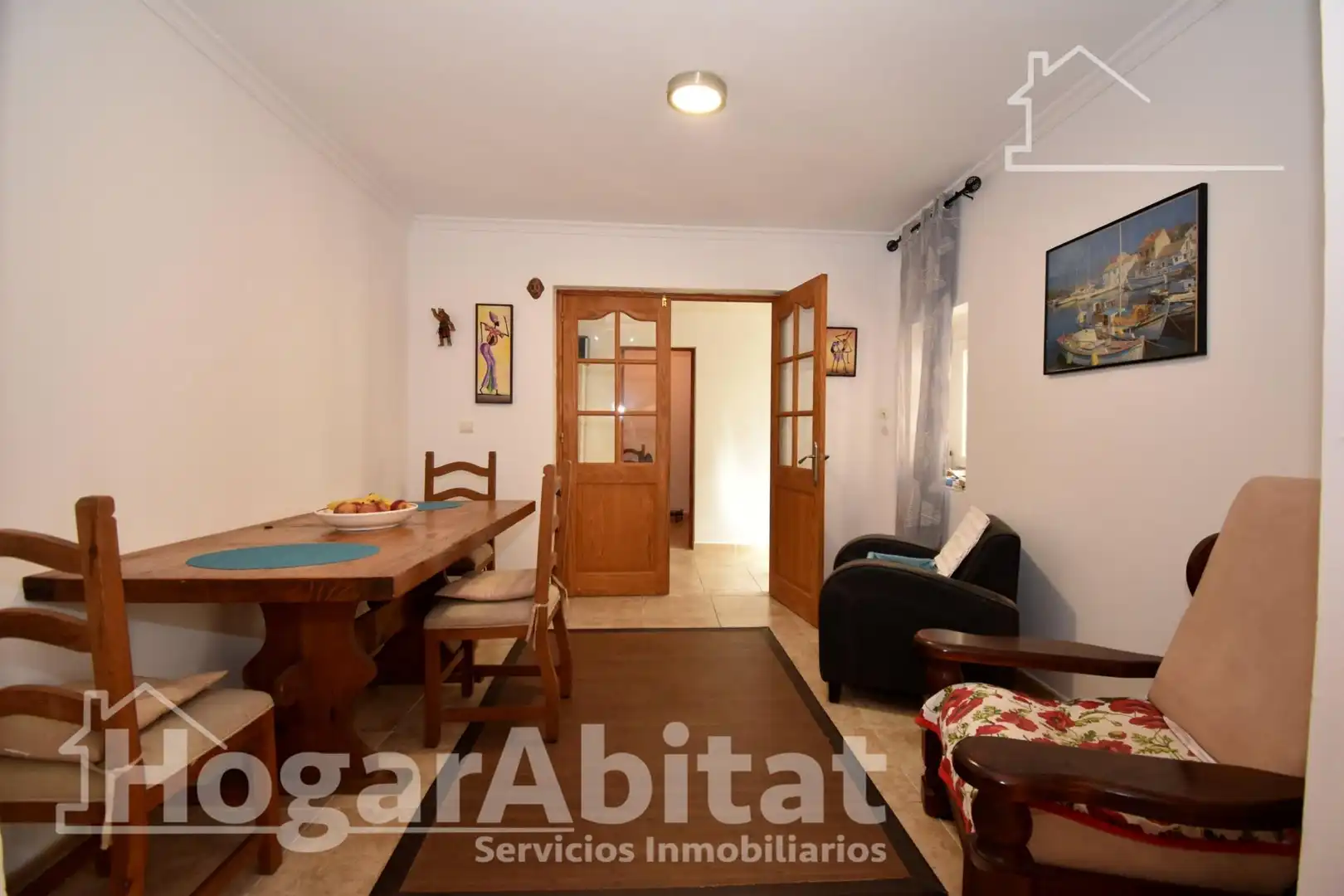 Sala de estar de Casa o chalet en venta en Oliva con Aire acondicionado, Calefacción y Jardín privado