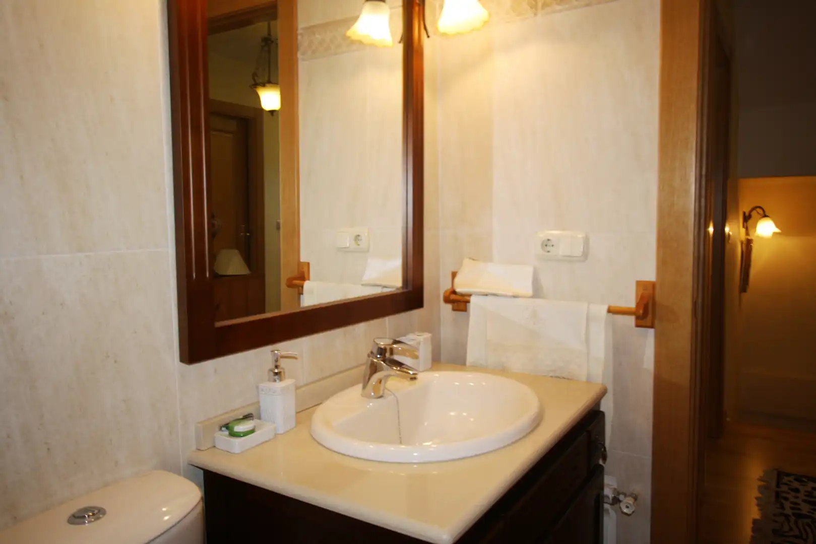 Baño de Casa adosada en venta en Albacete con Aire acondicionado, Calefacción y Terraza