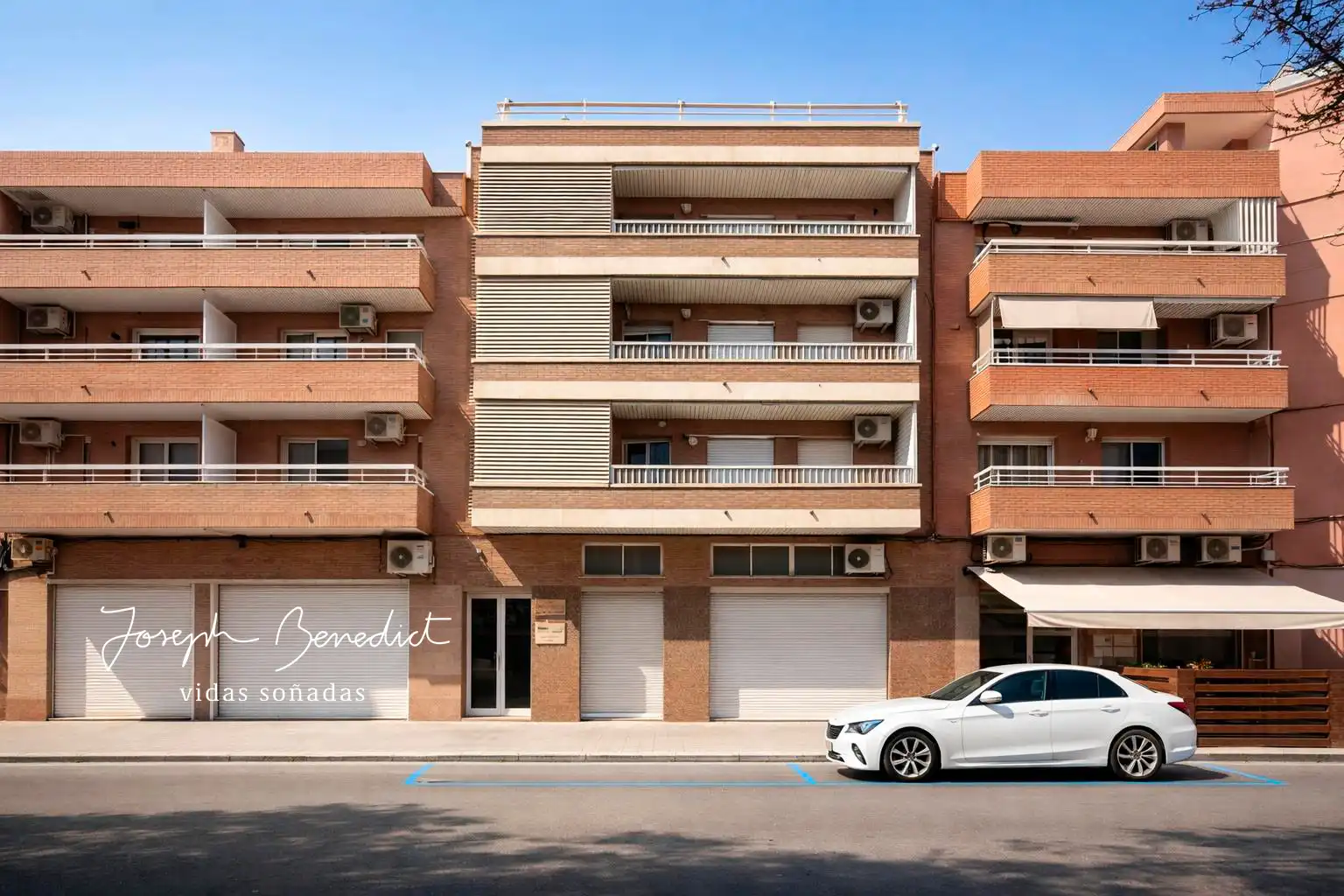 Appartamento con ascensore in vendita a Centre