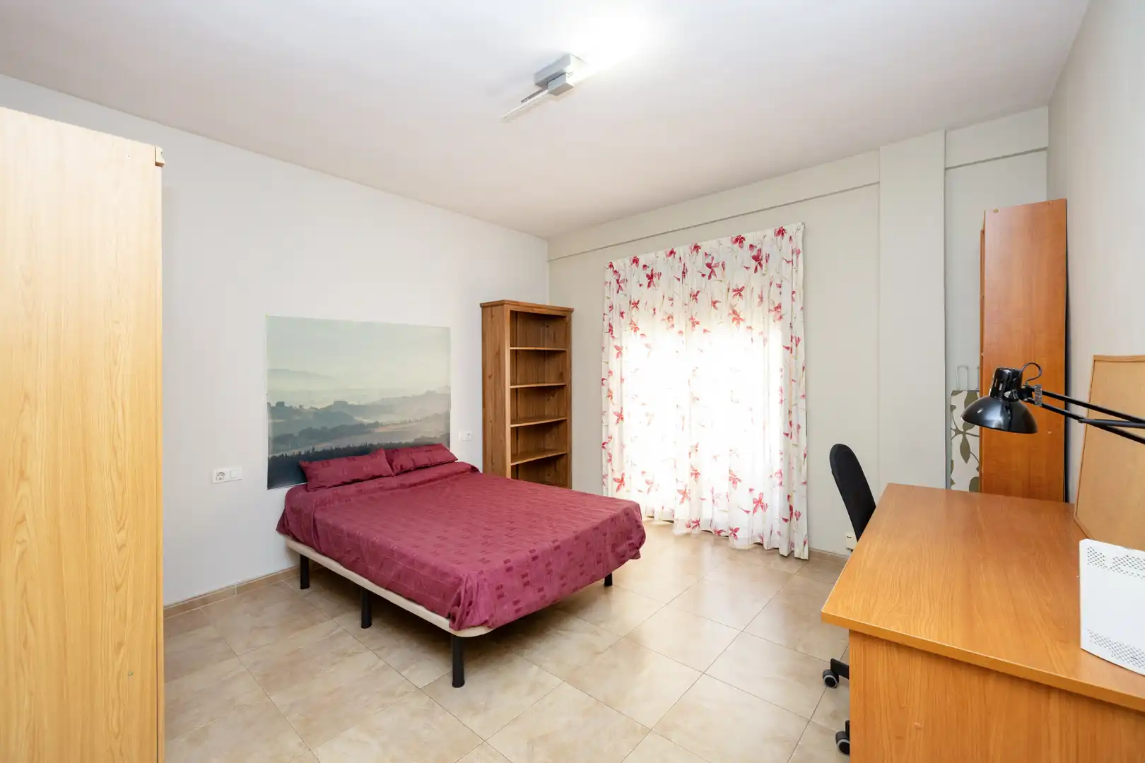 Bedroom of Flat for rent in Granada  with Air Conditioner, Furnished and Washing machine