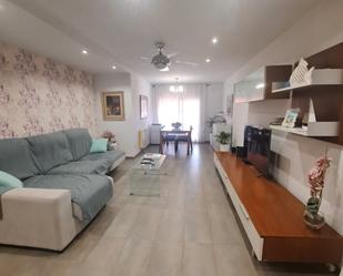 Living room of Flat for sale in Castellón de la Plana / Castelló de la Plana  with Air Conditioner, Heating and Private garden