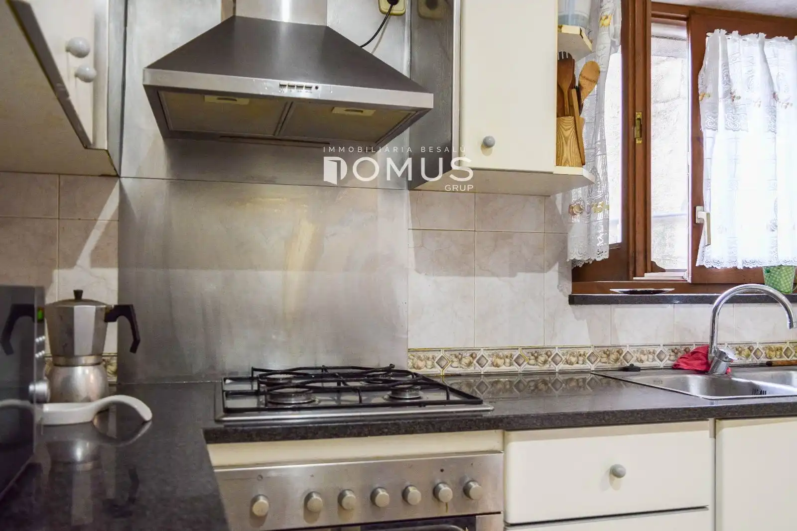 Kitchen of Houses for sale in Besalú  with Heating, Terrace and Storage room