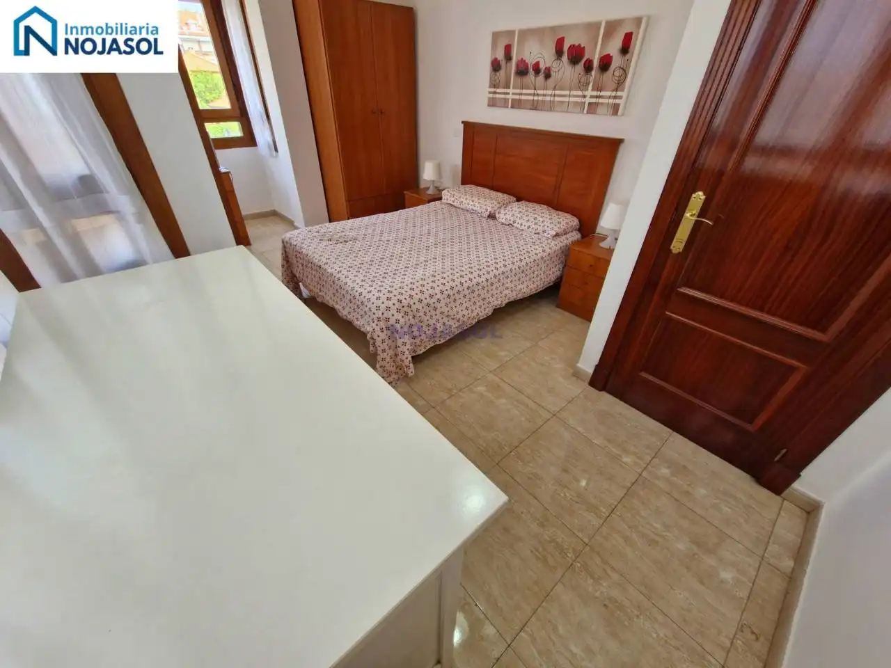 Apartament amb terrassa en venda a Calle los nogales, imagen 30