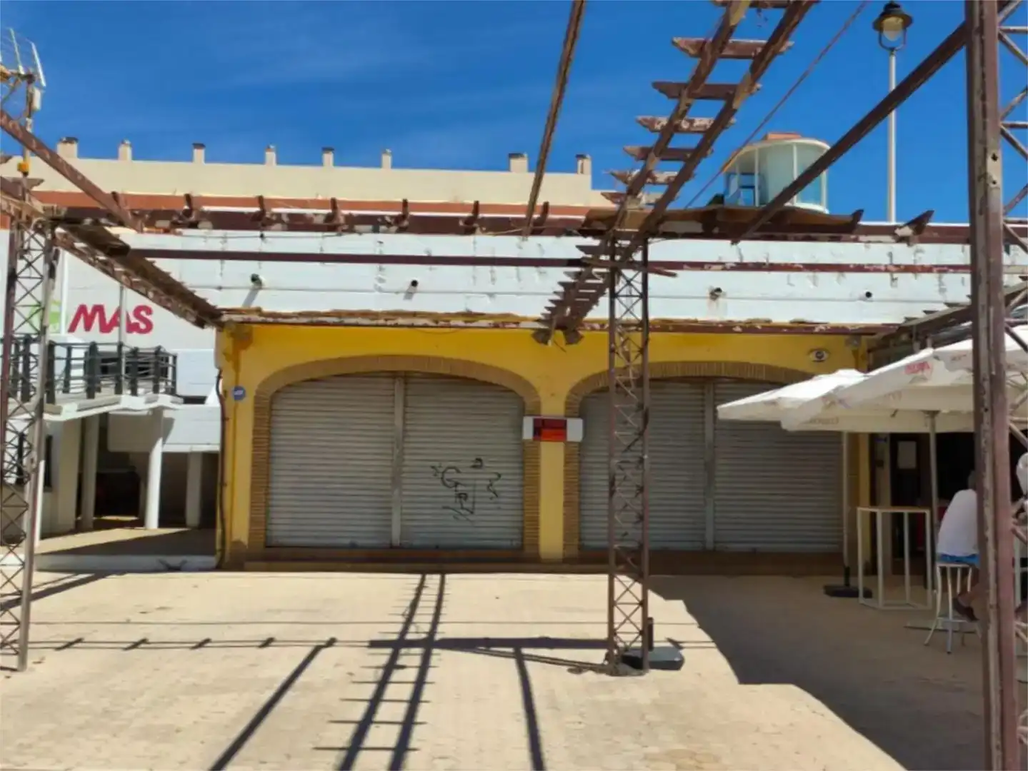 Local en venda en Almonte amb Aire condicionat i Moblat