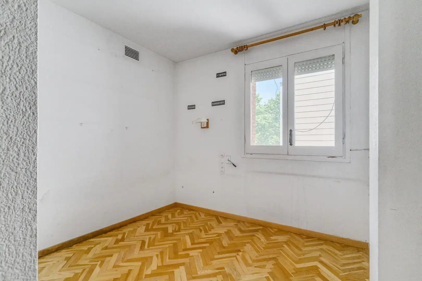 Schlafzimmer von Maisonette zum Verkauf in Barcelona mit Klimaanlage, Parkett und Terrasse