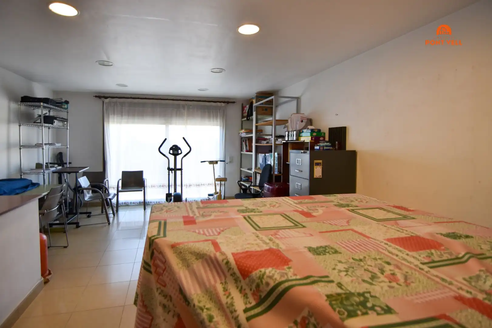 Casa aparellada amb terrassa en venda a La Bisbal d'Empordà, imagen 22