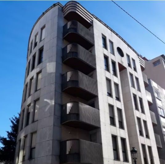 Vista exterior de Pis de lloguer en Vigo  amb Calefacció i Traster