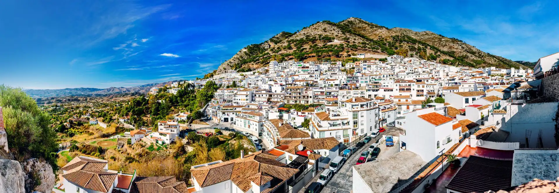 Außenansicht von Gebäude zum Verkauf in Fuengirola mit Alarm und Gemeinschaftspool