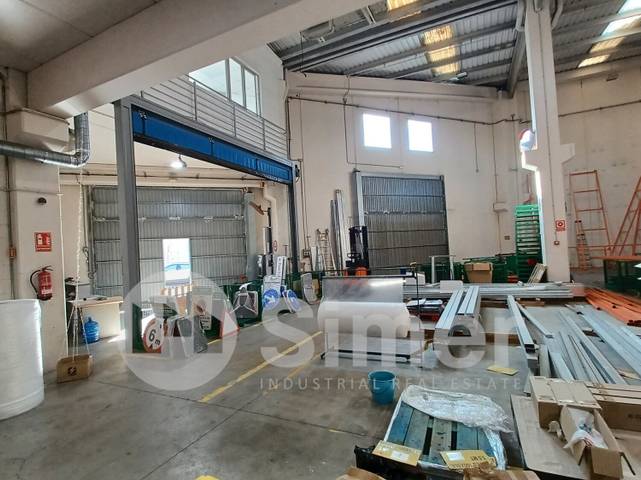 Nave industrial en Alquiler en Santa Maria - Terra Nostra