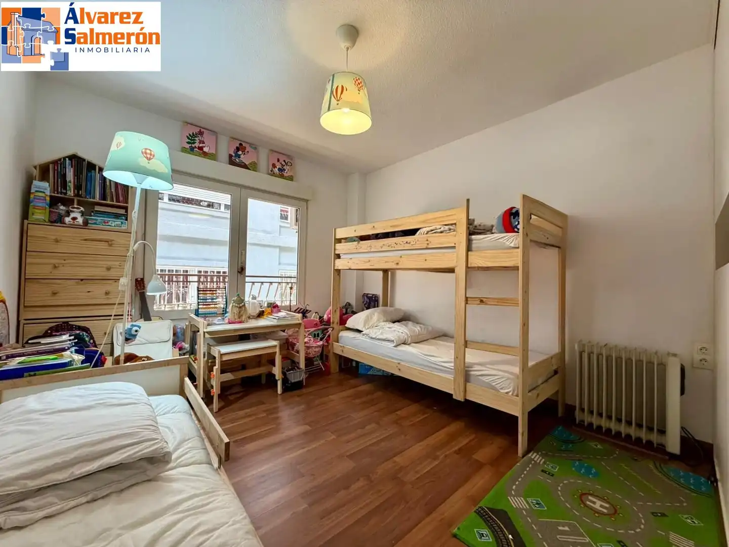 Habitación de Piso en venta en Granada con Aire acondicionado, Parquet y Balcón
