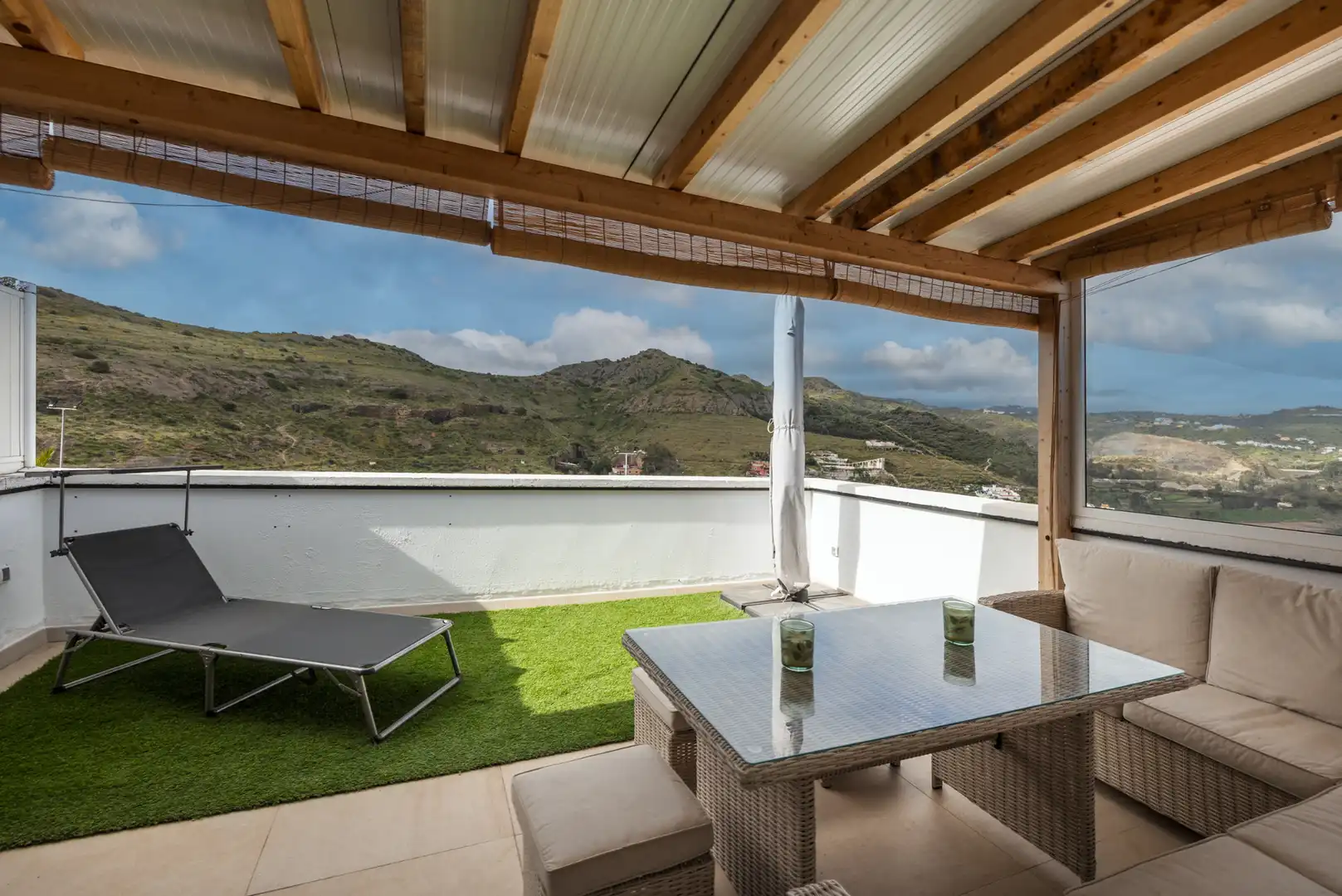Terrassa de Casa adosada en venda en Las Palmas de Gran Canaria amb Aire condicionat, Terrassa i Traster