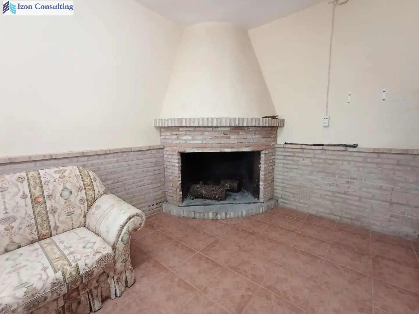 Sala d'estar de Casa o xalet en venda en Villarrobledo amb Aire condicionat, Calefacció i Piscina