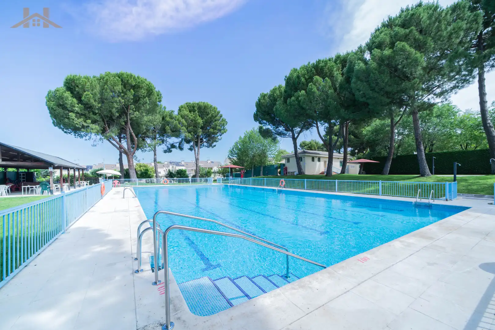 Piscina de Casa o chalet en venta en Rivas-Vaciamadrid con Aire acondicionado, Calefacción y Jardín privado