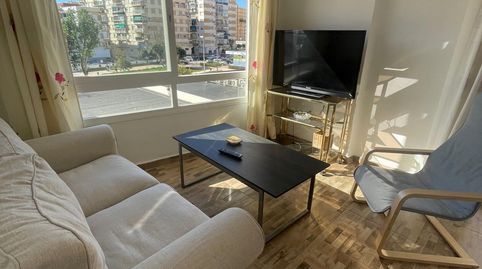 Foto 5 de Piso de alquiler en Avenida Avenida Andalucía, Centro, Vélez-Málaga