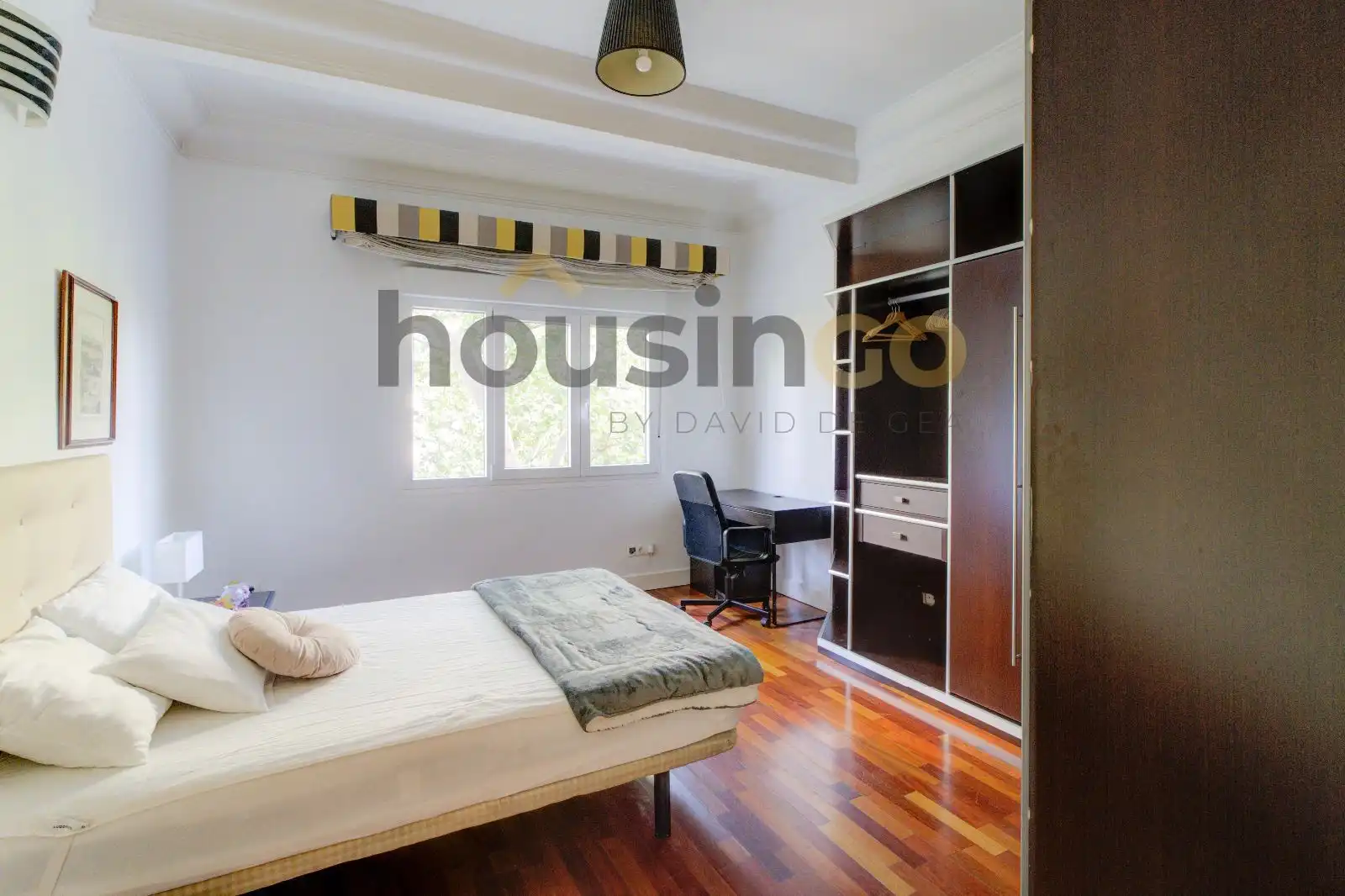 Bedroom of Flat for rent in Madrid  with Air Conditioner, Heating and Furnished