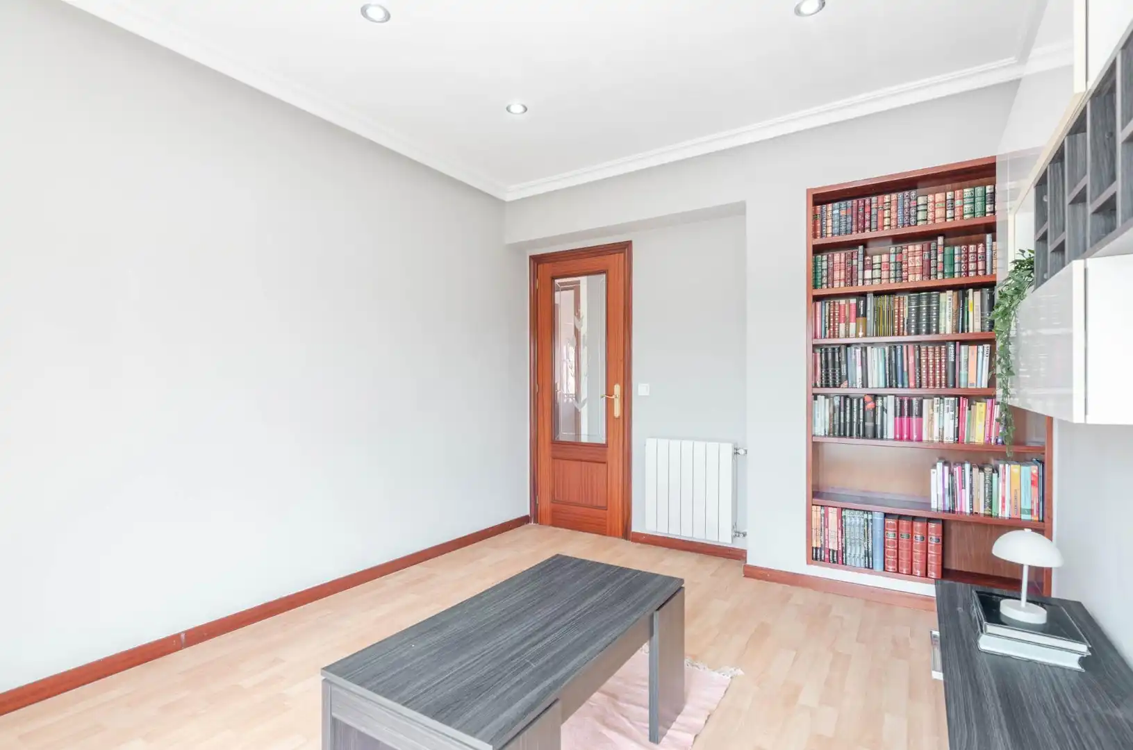 Living room of Flat for sale in Noreña  with Heating, Storage room and Furnished