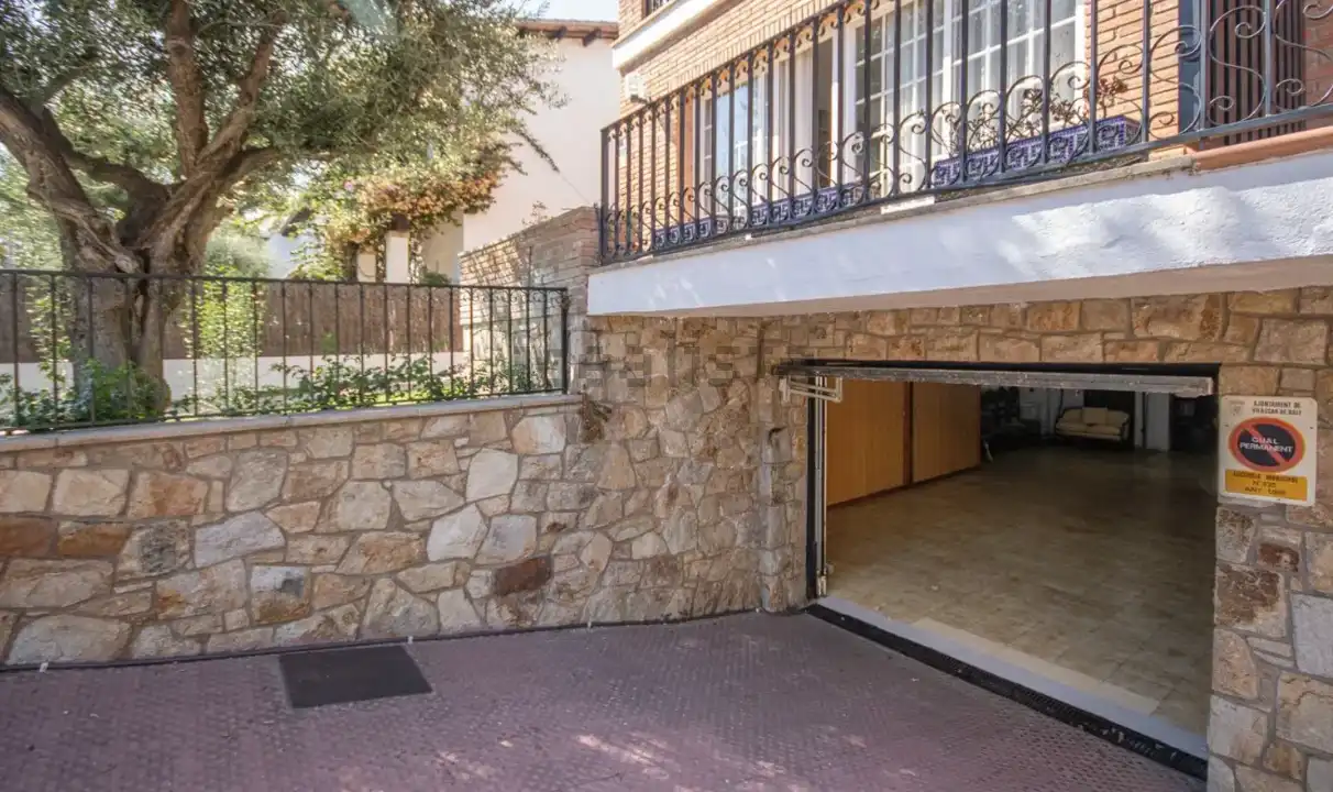 Maison avec jardin à vendre à Carrer Mestre Amadeu Vives, imagen 29