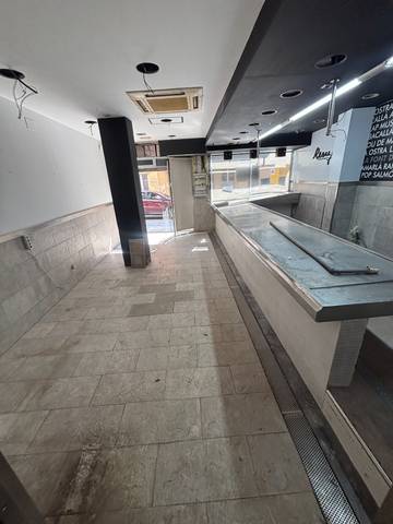Local comercial en Alquiler en Carrer d'Ignasi Iglesias, 24 en Centre
