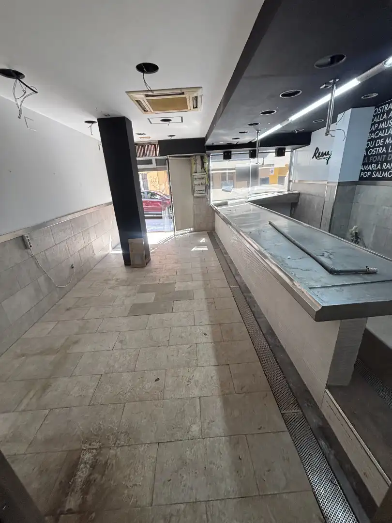 Local comercial de lloguer a Carrer d'Ignasi Iglesias 24