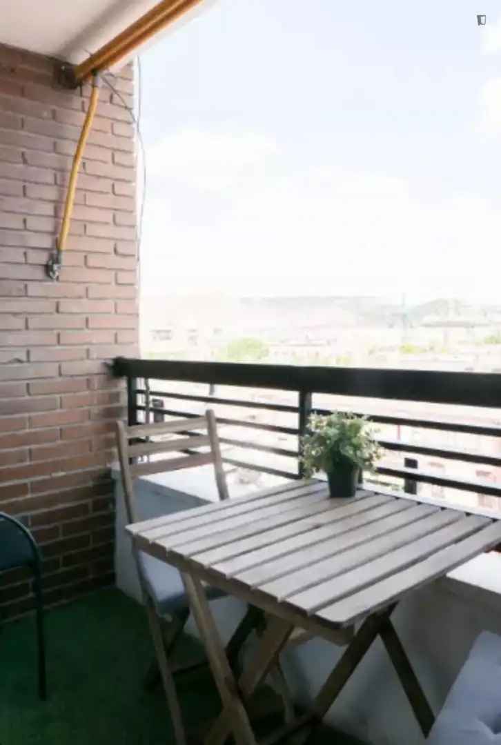Habitació a Caballería Española