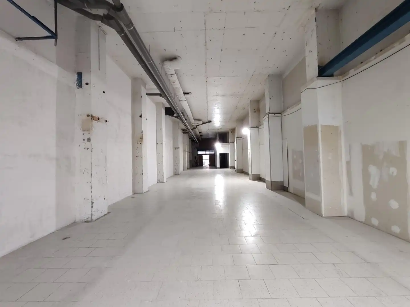 Local comercial de lloguer a Calle Jon Arrospide, imagen 3