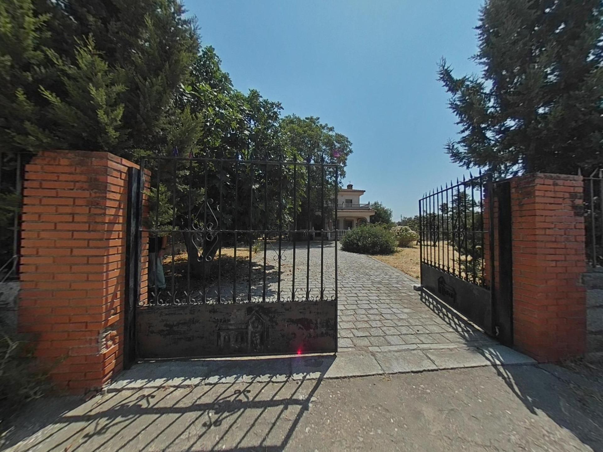 Exterior view of Country house for sale in  Córdoba Capital  with Private garden and Terrace