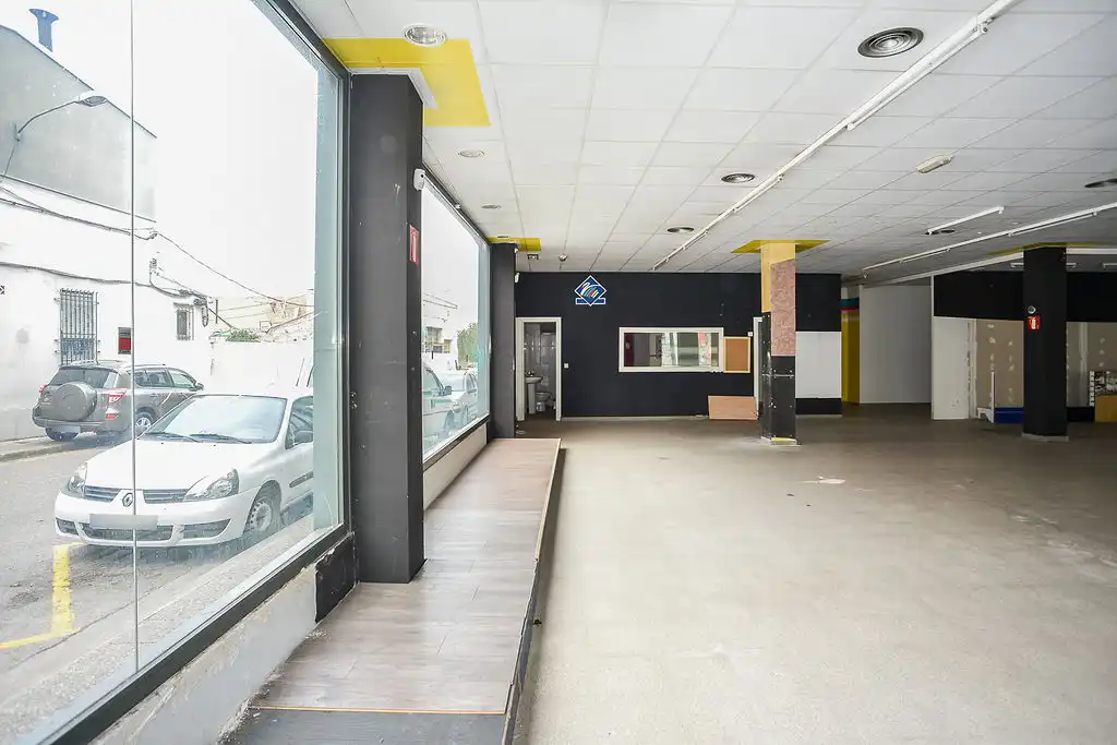 Business premises to rent in C/ Santa Eugenia, imagen 7