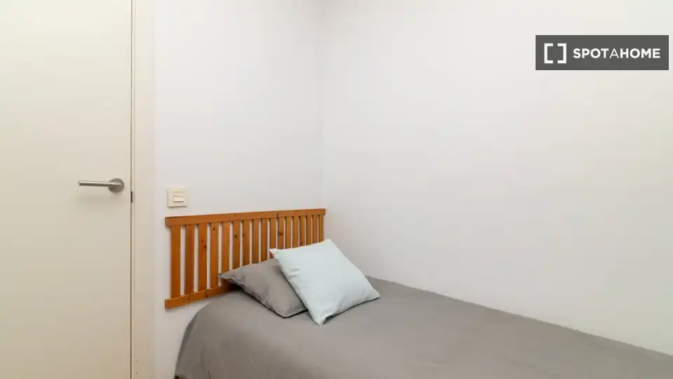 Flat with terrace to rent in Ciutat Vella, imagen 13