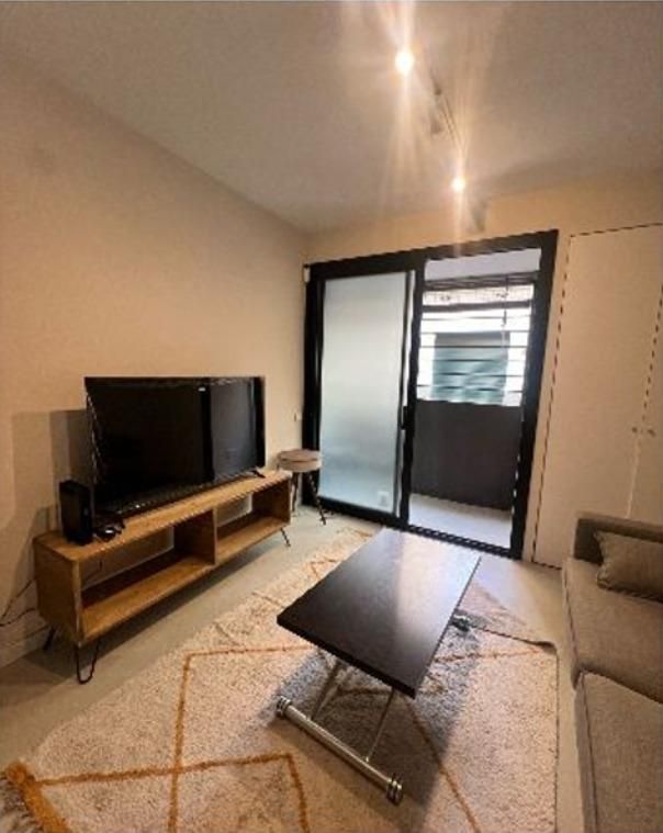 Sala d'estar de Planta baixa en venda en  Barcelona Capital amb Aire condicionat