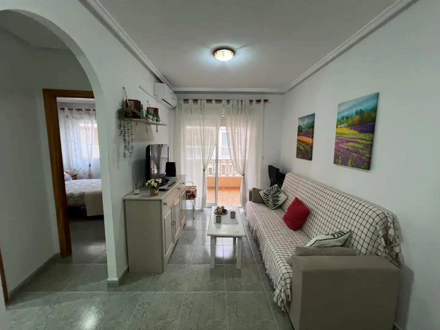 Apartamento con terraza en alquiler en Playa de los Locos, imagen 7