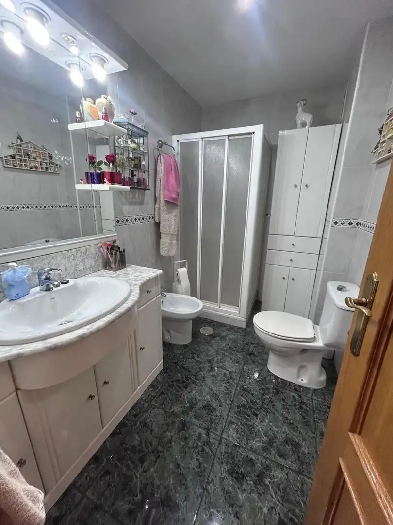 Bathroom of Flat for sale in Molina de Segura  with Furnished