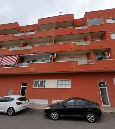 Foto 2 von Garage zur Miete in Calle Nueve de Octubre, 47, Almoradí, Alicante