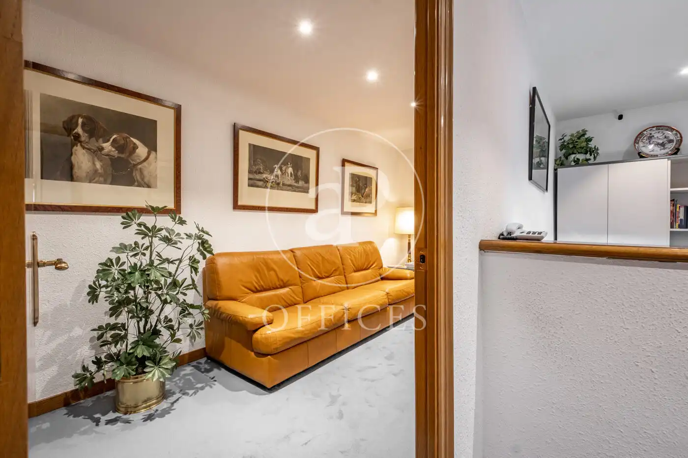 Büro zum Verkauf in Barcelona mit Klimaanlage und Heizung