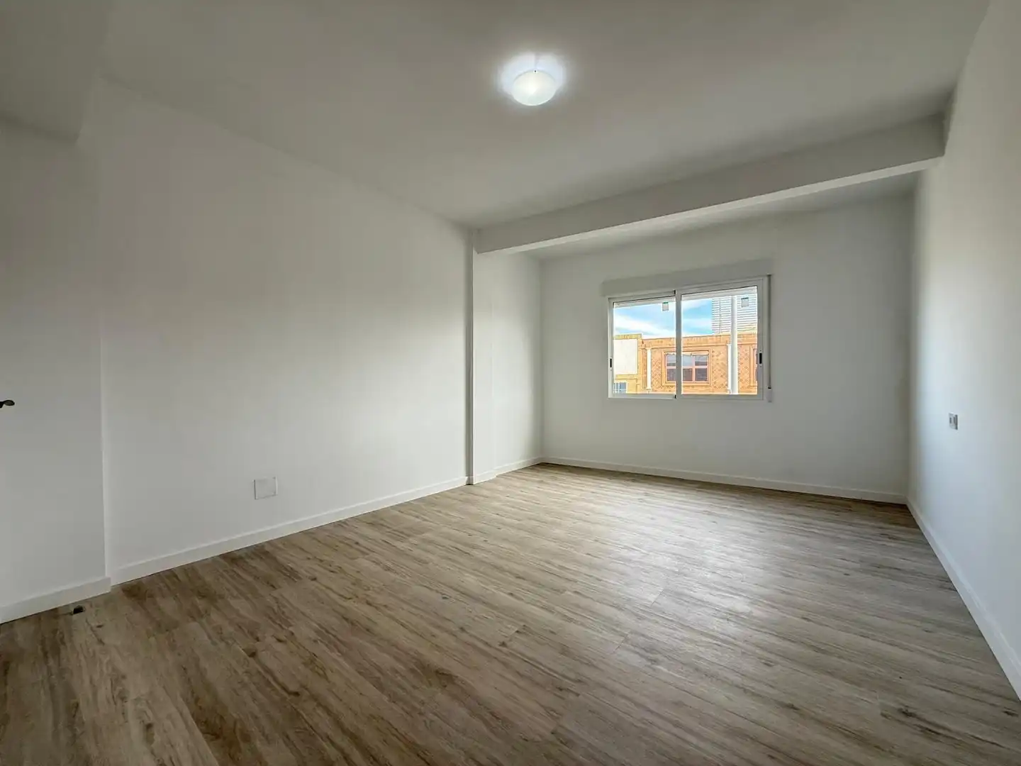 Habitación de Ático en venta en San Pedro del Pinatar con Terraza, Trastero y Balcón