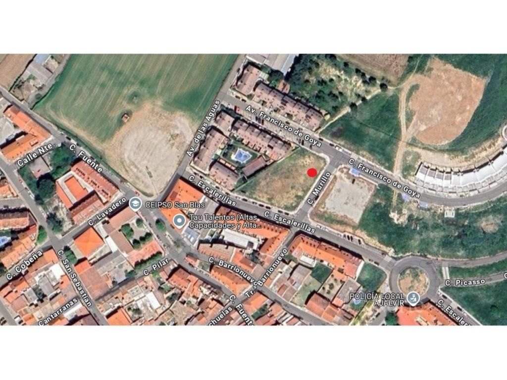 Außenansicht von Residential zum verkauf in Ajalvir