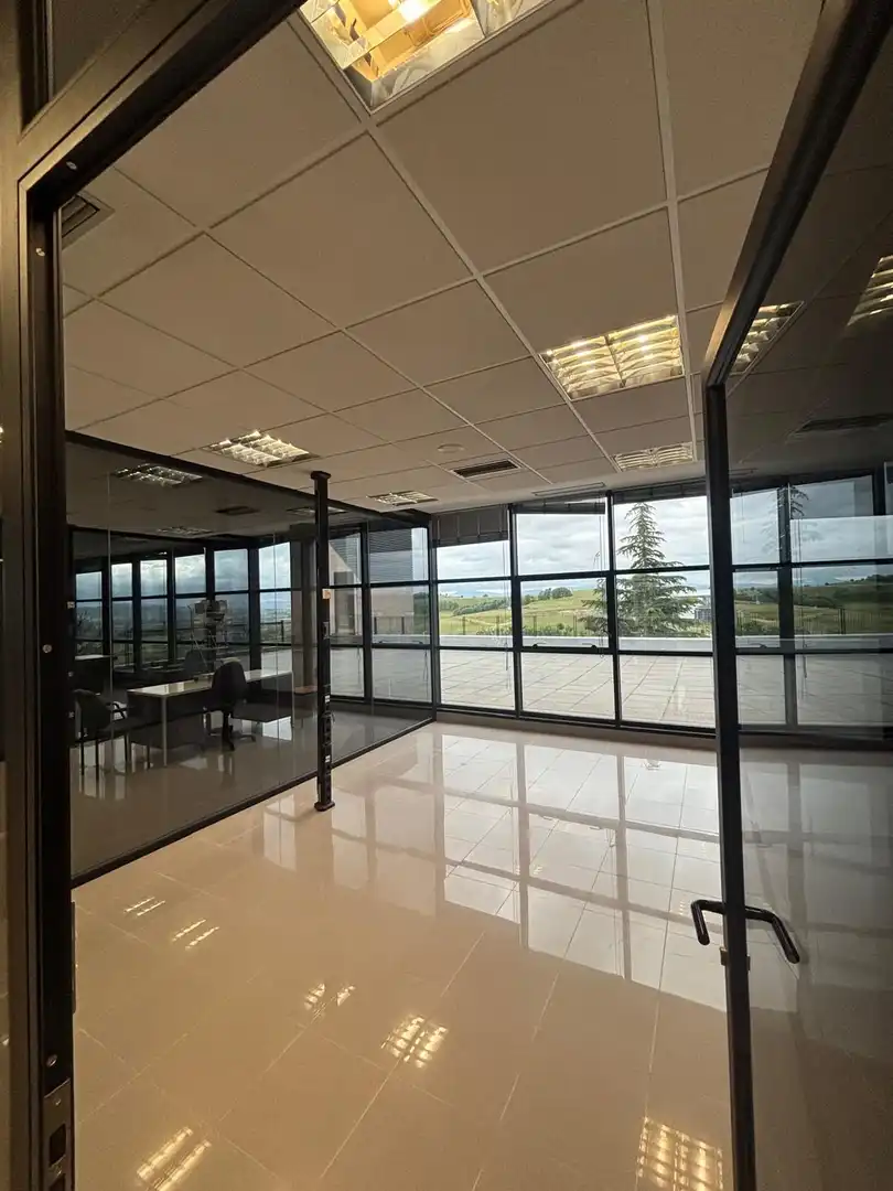 Oficina de alquiler en Vitoria - Gasteiz con Calefacción