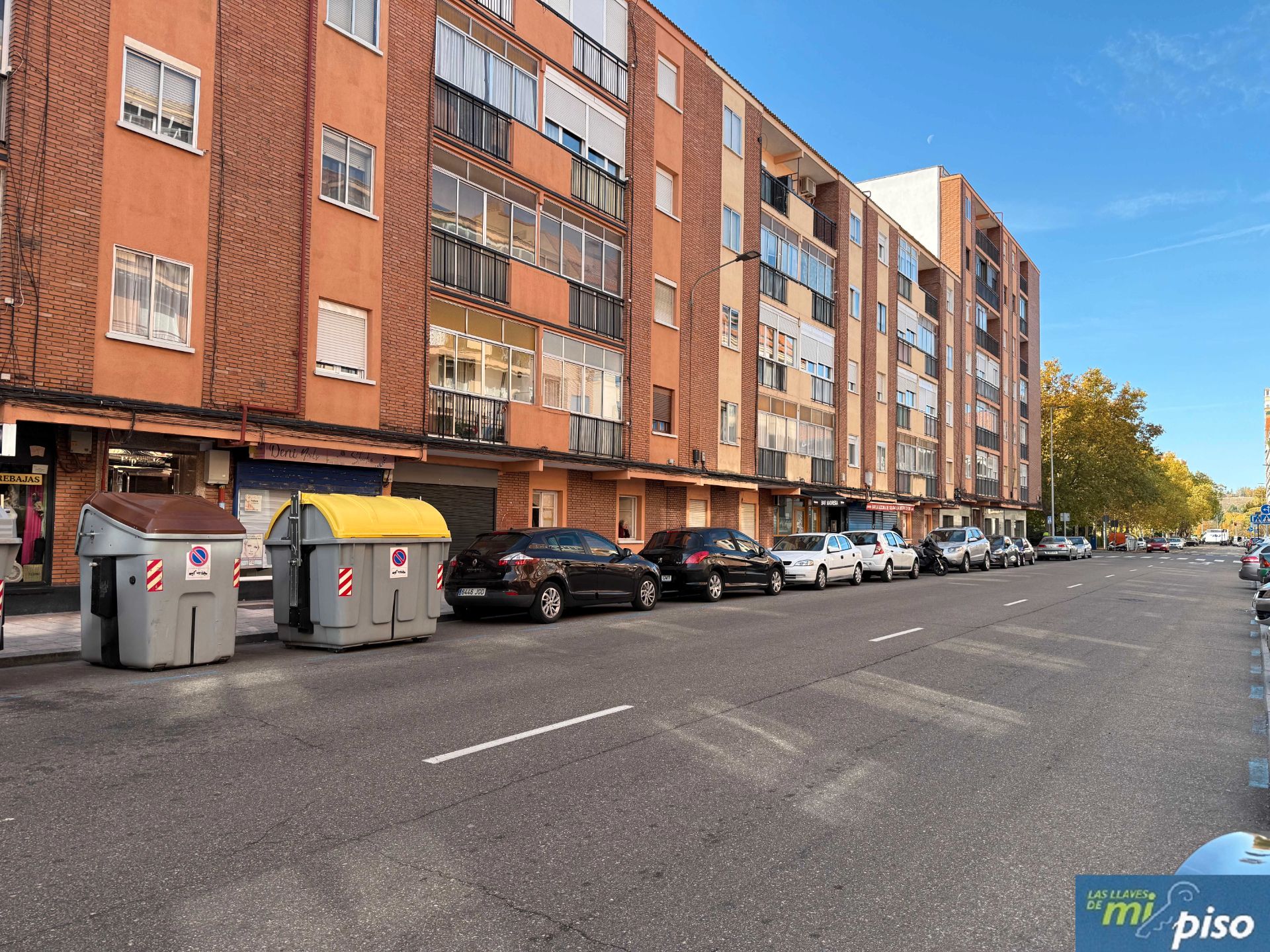 Exterior view of Flat for sale in Valladolid Capital  with Heating, Parquet flooring and Oven