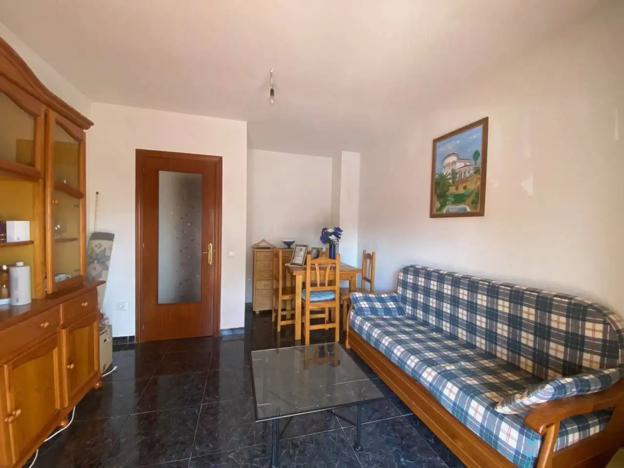 Sala d'estar de Casa o xalet en venda en Mont-roig del Camp amb Jardí privat, Piscina i Moblat