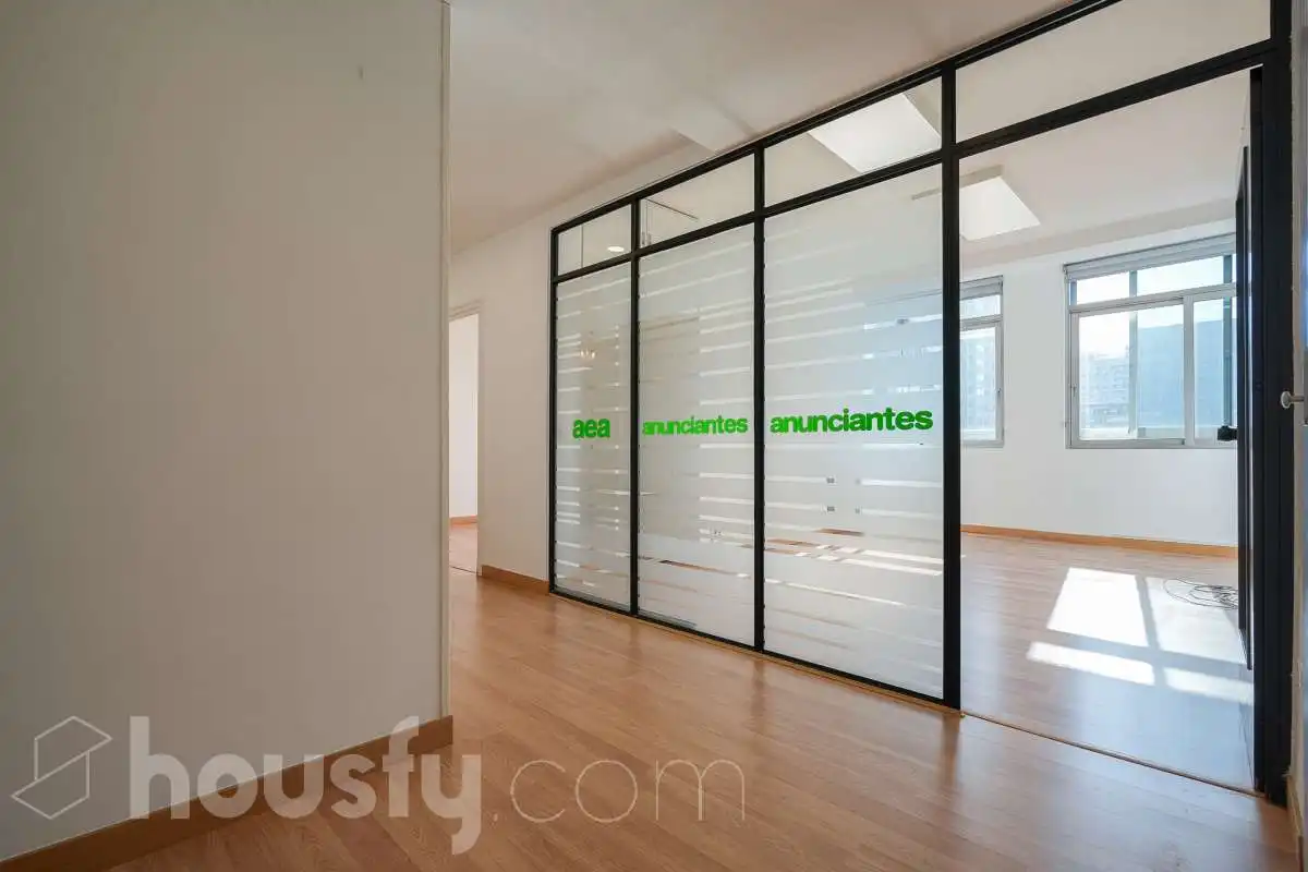 Piso en venta en Madrid con Aire acondicionado, Calefacción y Terraza
