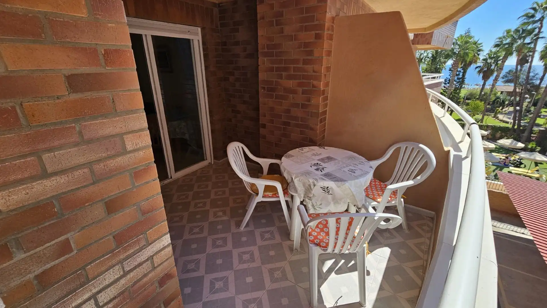 Apartamento con piscina en venta en Amplaries 13, imagen 5
