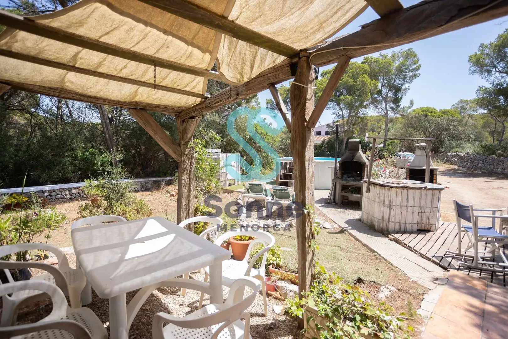 Terrassa de Casa o xalet en venda en Ferreries amb Jardí privat, Terrassa i Piscina