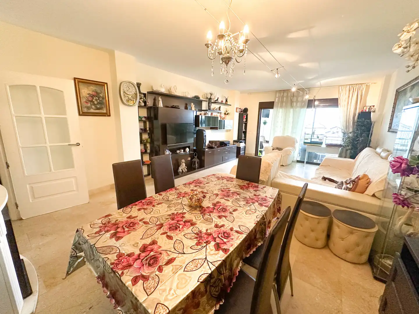 Rez-de-chaussée avec terrasse à vendre à La Alcaidesa, imagen 3