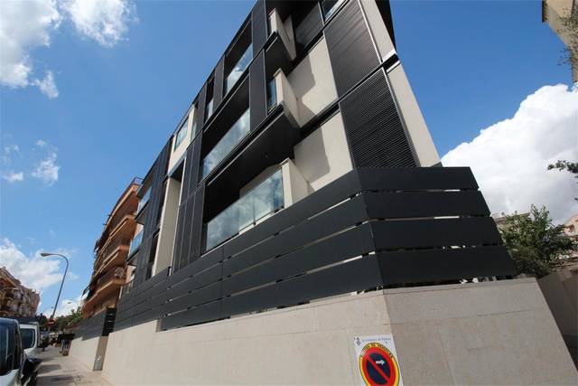 Planta baja en Venta en Carrer de Dalmau de Rocabertí, 6 en Son Dameto