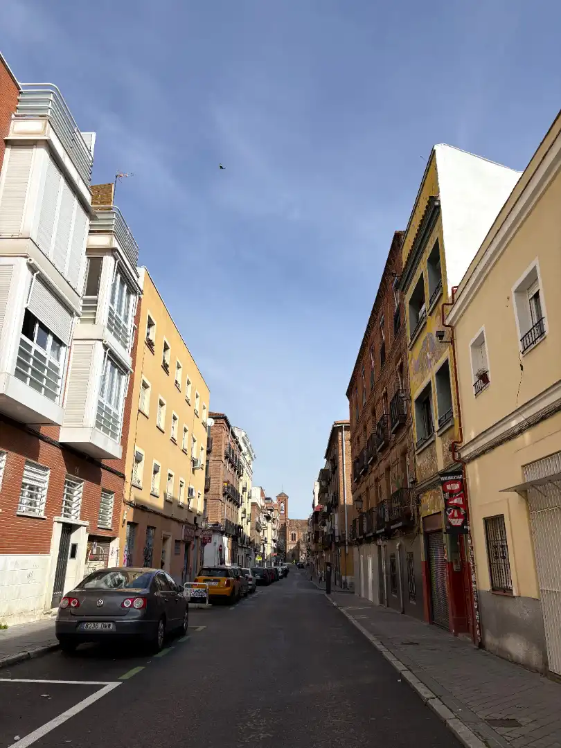 Vista exterior de Estudio en venta en Madrid