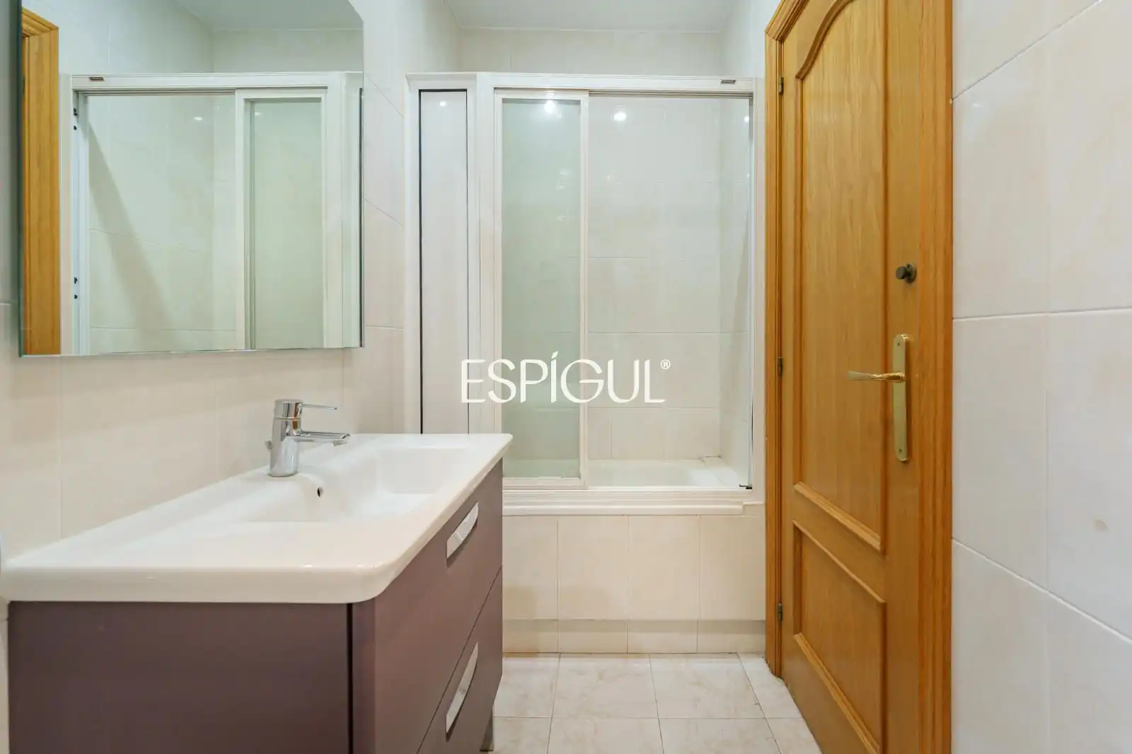 Baño de Piso en venta en Sants - Montjuïc