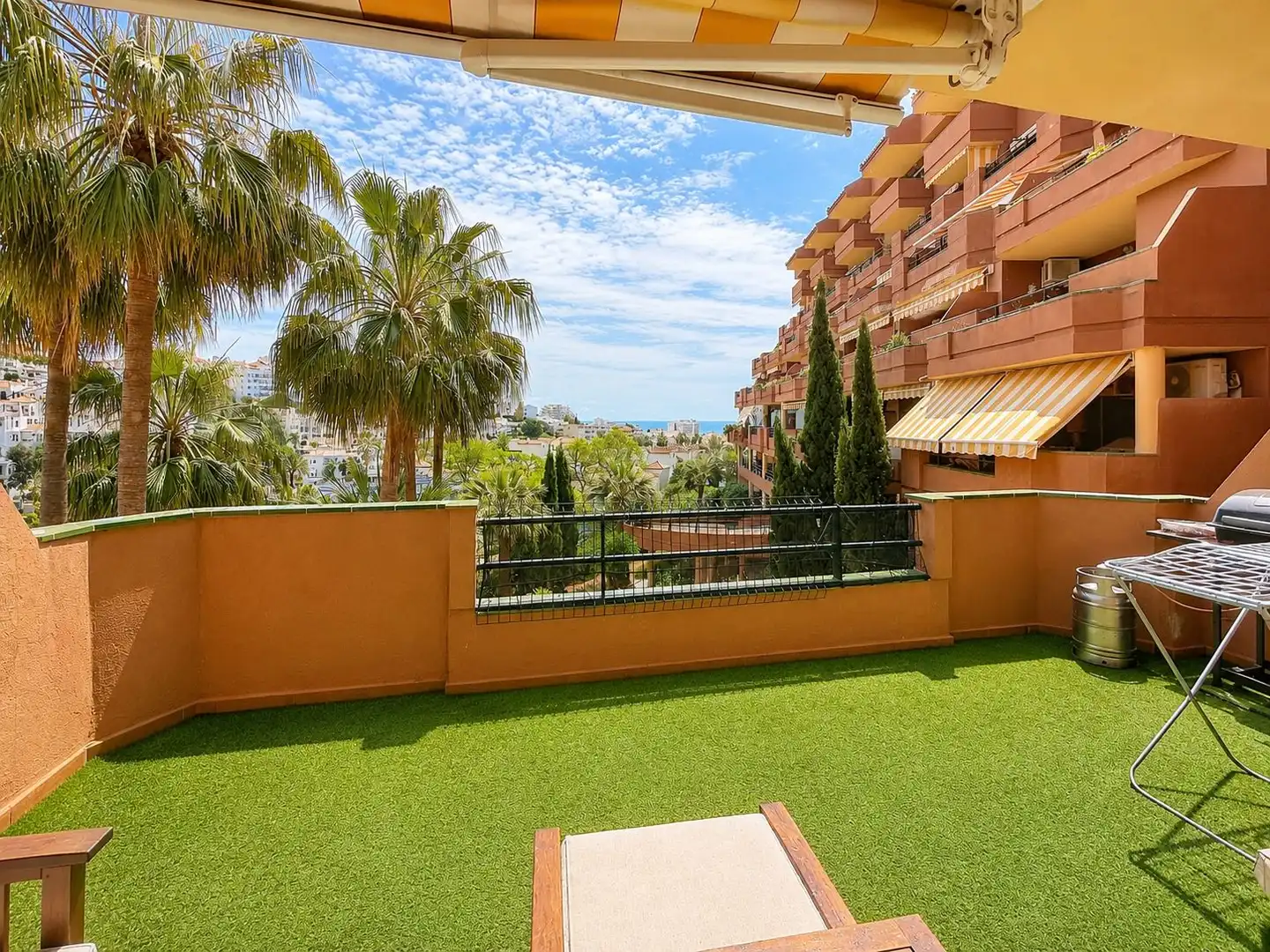 Terrassa de Apartament en venda en Benalmádena amb Jardí privat i Piscina comunitària