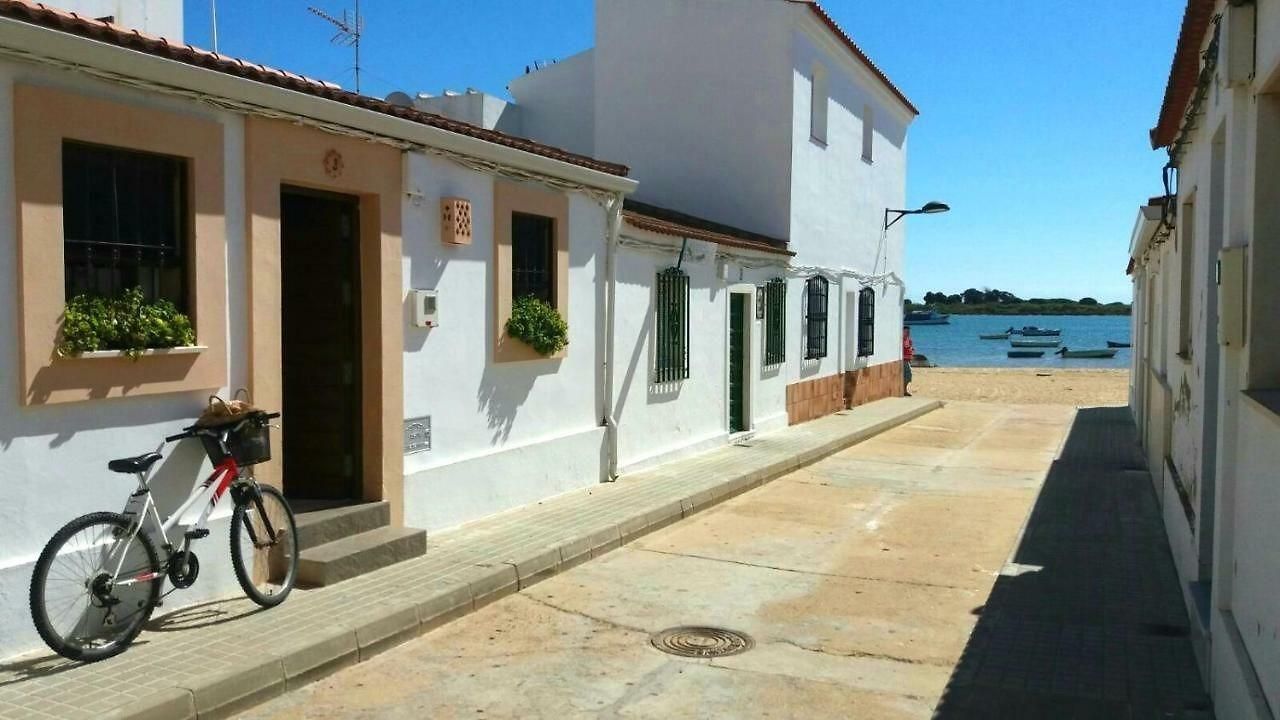 Exterior view of Country house to rent in El Rompido  with Air Conditioner, Heating and Terrace