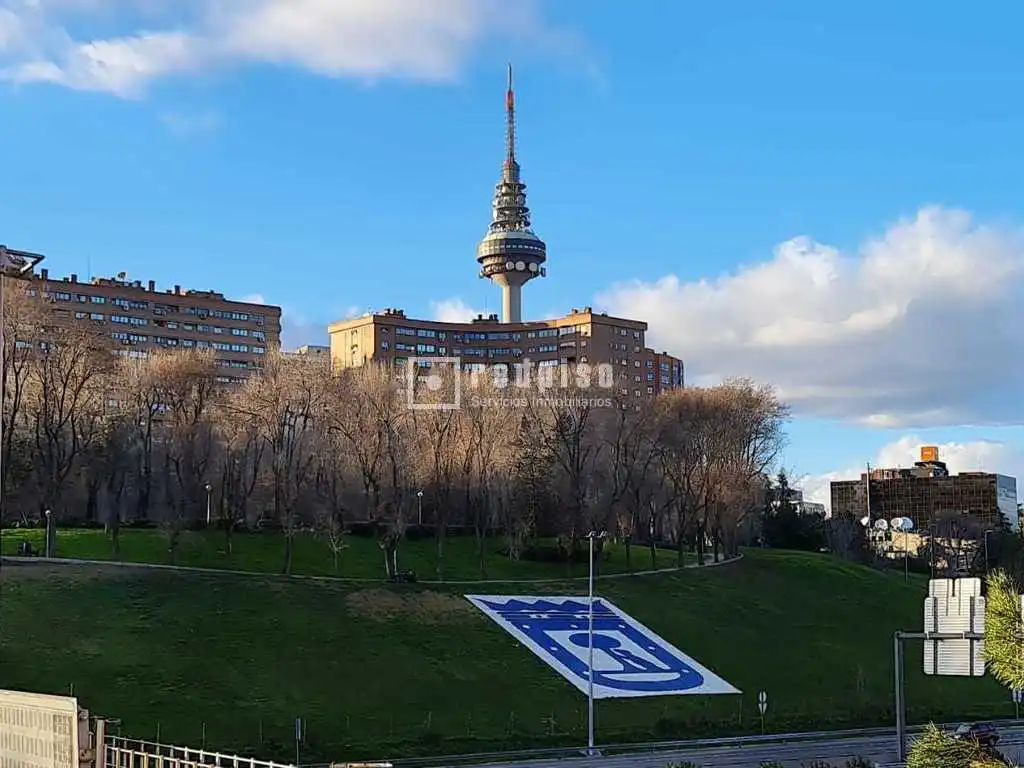 Parking de Piso en venta en Madrid con Aire acondicionado, Calefacción y Parquet