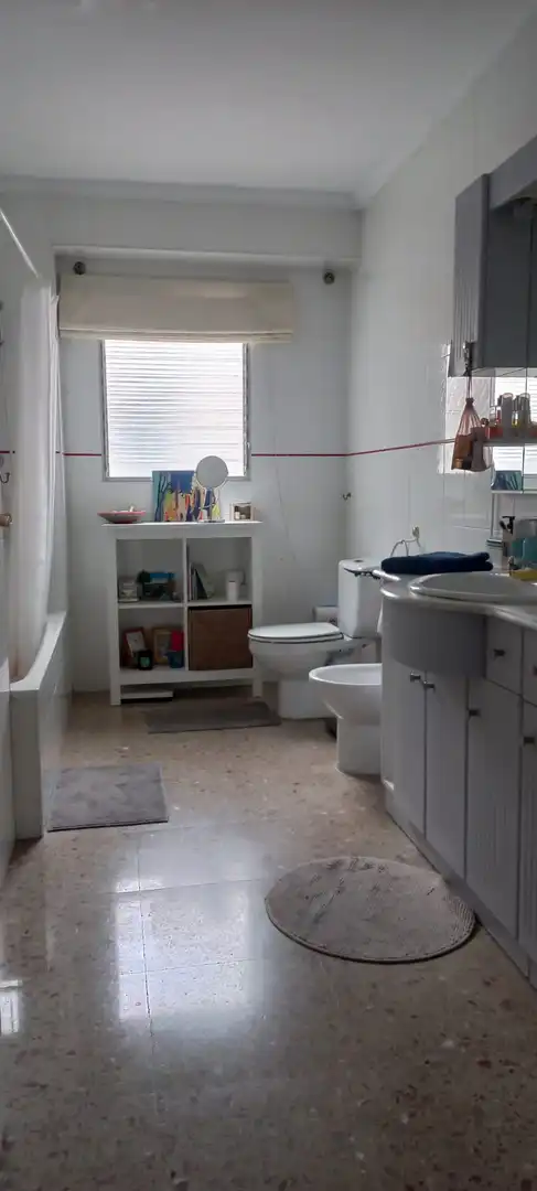 Badezimmer von Dachboden zum Verkauf in Alicante / Alacant mit Terrasse, Möbliert und Balkon