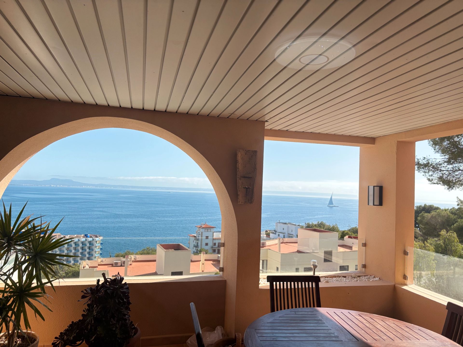 Exterior view of Flat to rent in Calvià  with Air Conditioner, Heating and Terrace